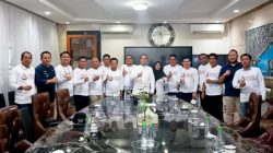 Foto Bersama Camat se-Kota Makassar dengan Wali Kota Makassar Moh Ramdhan Pomanto Foto Bersama Camat se-Kota Makassar dengan Wali Kota Makassar Moh Ramdhan Pomanto