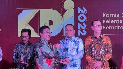 Wali Kota Makassar Sukses Raih Penghargaan Kepala Daerah Inovatif 2022 Bidang Pelayanan Publik