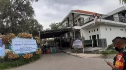 RUMAH DUKA RUMAH DUKA