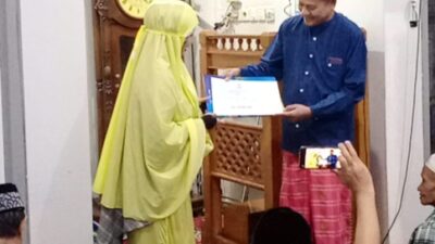 Safari Ramadan Dishub Makassar Salurkan Bantuan Dana Hibah dan Sembako