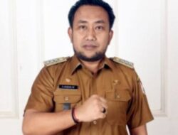 Pelayanan Perizinan Lambat di Kantor Kelurahan Borong Dikeluhkan Warga