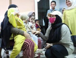 Fatmawati Rusdi Salurkan Bantuan untuk Atasi Stunting