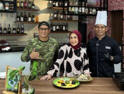 Chef Rudok Bagikan Rahasia Kuliner di ‘Live Cooking’ Mercure Makassar