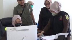 Geledah RSUD Syekh Yusuf, Kejari Gowa Amankan Laptop dan Buku Rekening Geledah RSUD Syekh Yusuf, Kejari Gowa Amankan Laptop dan Buku Rekening