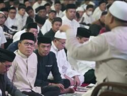 Itikaf Ramadan Khusyuk di Masjid Kubah 99