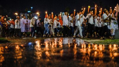 Liburan Saat Musim Hujan? Nggak Masalah, Asal Perhatikan Hal Ini