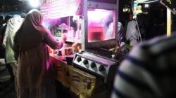 Pelaku UMKM Senang, Penonton Jadi Kenyang