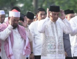 Danny Salat Idul Adha di Karebosi, Firman di Masjid Kubah 99