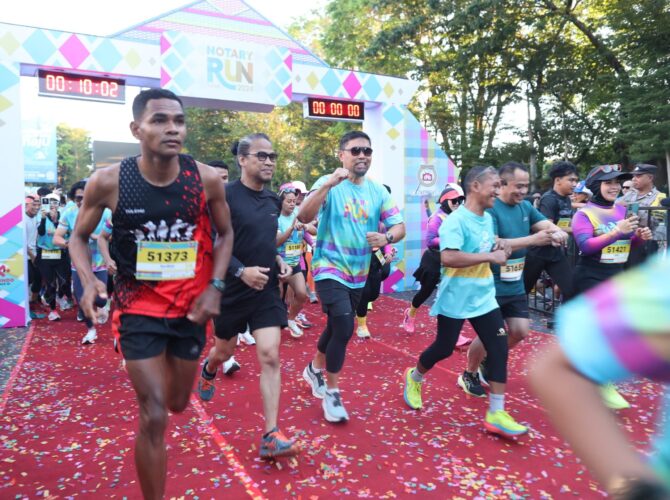 Arwin Azis Ikut Meriahkan Notary Run 2024 dan Kemenkes Fun Walk