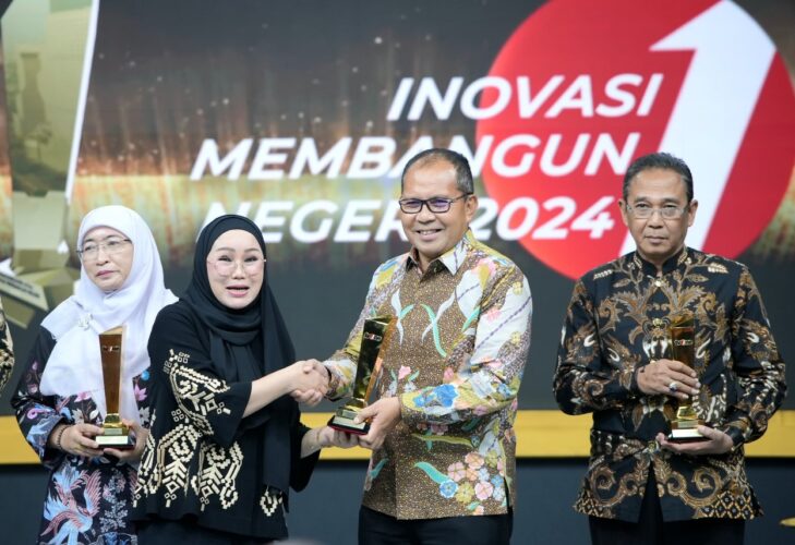 Berikan Kontribusi Nyata, Danny Dapat Penghargaan Inovasi Membangun Negeri 2024