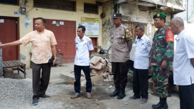 HM Yunus Pantau Langsung Progres Pengerjaan Drainase di Kecamatan Wajo