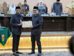 Firman Paggara Sampaikan Capaian APBD di Rapat DPRD Makassar