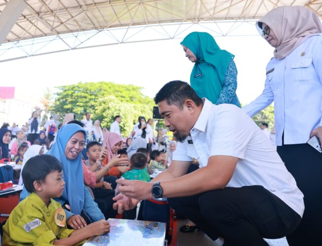 Peringati HUT Sulsel ke- 355, Pemkot Makassar Ajak Ibu & Anak Konsumsi Telur