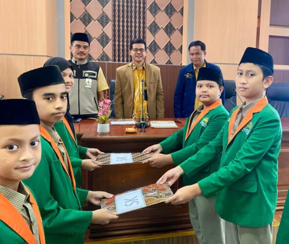 SD Islam Athirah 2 Gelar Pelantikan Pengurus OPDIS dan MPK 2024 - 2025