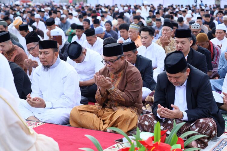 Munafri Arifuddin Maknai Iduladha Momentum Berbagi dengan Ikhlas