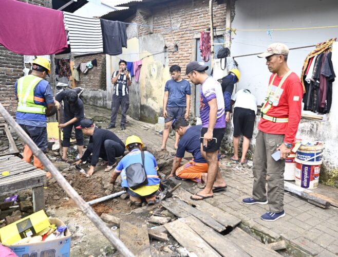 Pemasangan Sambungan Air Gratis Sentuh Warga di Kecamatan Manggala