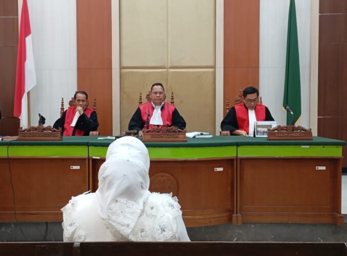 Jaksa Banding atas Vonis 10 Bulan Penjara Mira Hayati dan Agus Salim