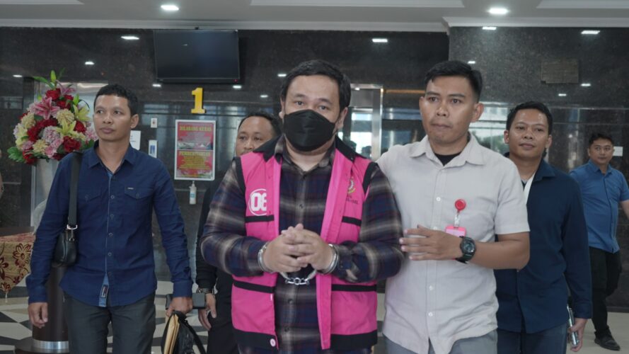 Diduga Kuras Rekening Nasabah untuk Kripto, Analis Kredit Bank Pemerintah Berakhir Jadi Tersangka Korupsi