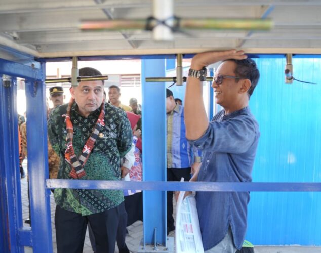 Munafri Tinjau Progress Pengembangan Pabrik Es Pertama di Kepulauan