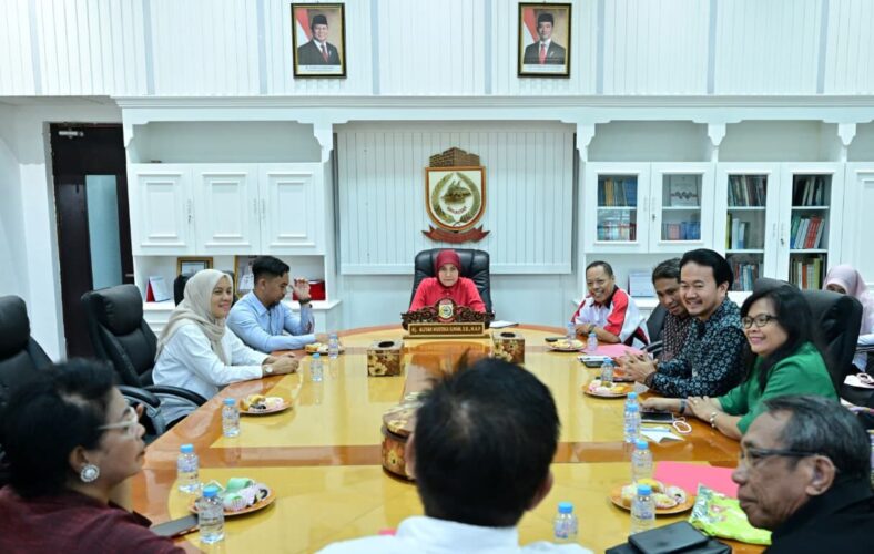 Aliyah Mustika Ilham Dukung Kegiatan “Jogging and Hunting Waste” BAMAG LKK Indonesia