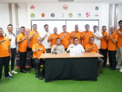 Berkunjung ke KONI Jakarta, Ismail dan Rombongan Bawa Pulang Oleh-oleh Berharga
