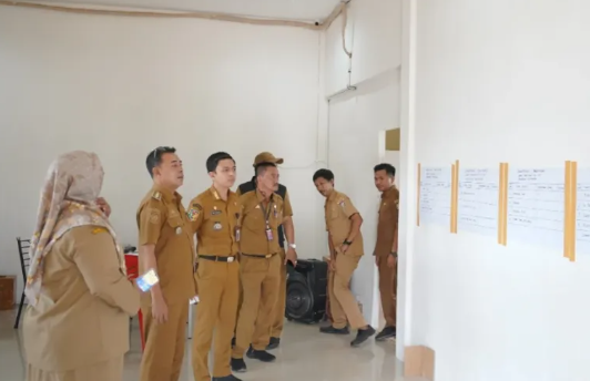 Camat Biringkanaya Pantau Pemilihan Ketua RW di Sejumlah Kelurahan