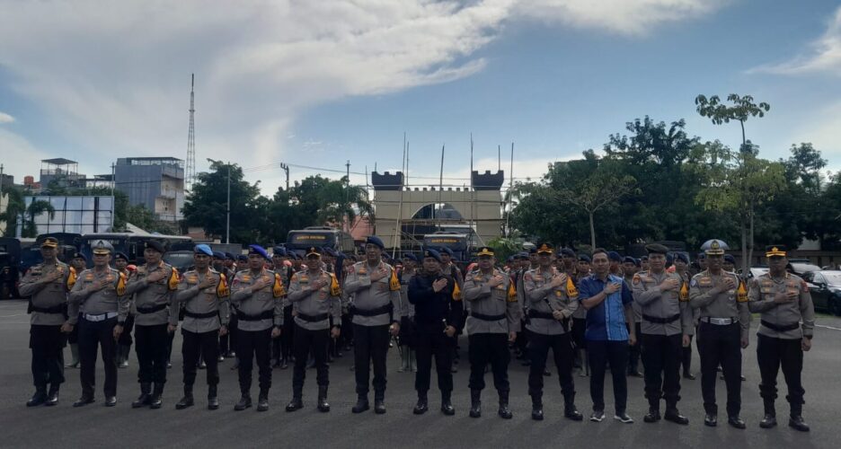 Ratusan Personel Brimob Polda Sulsel Dikirim ke Aceh untuk Tugas Kemanusiaan