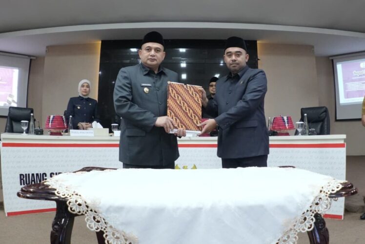 Tiga Ranperda Disetuji, Pemkot Makassar Makin Serius Perkuat Regulasi Kearsipan, Pesantren dan Tata Kelola Keuangan