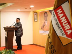 Appi Bicara Pengalaman Politik dan Masa Depan di Muscab Hanura