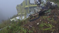 Kepingan Jendela hingga Ekor Pesawat ATR 42-500 Ditemukan di Gunung Bulusaraung