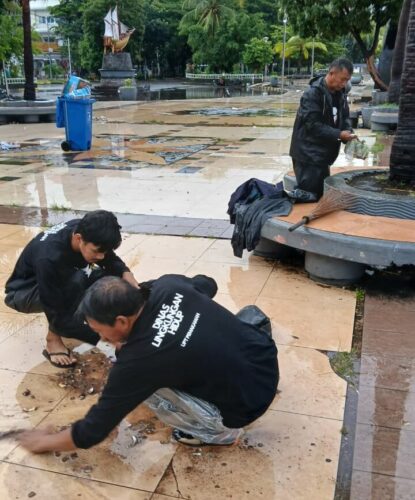 Pemkot Makassar Awali 2026 dengan Aksi Bersih Kawasan Pantai Losari