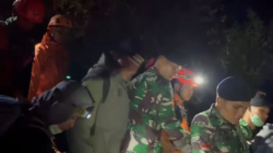 Satu dari Enam Jenazah Korban Pesawat Berhasil Dievakuasi dari Jurang Sedalam 350 Meter