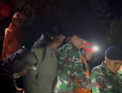 Satu dari Enam Jenazah Korban Pesawat Berhasil Dievakuasi dari Jurang Sedalam 350 Meter