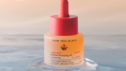 Papua Red Fruit Plumping Lightweight Oil dengan 99% Natural Origin yang Powerful