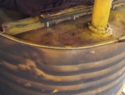 Anak Muda Makassar Sukses Sulap Sampah Plastik Jadi BBM