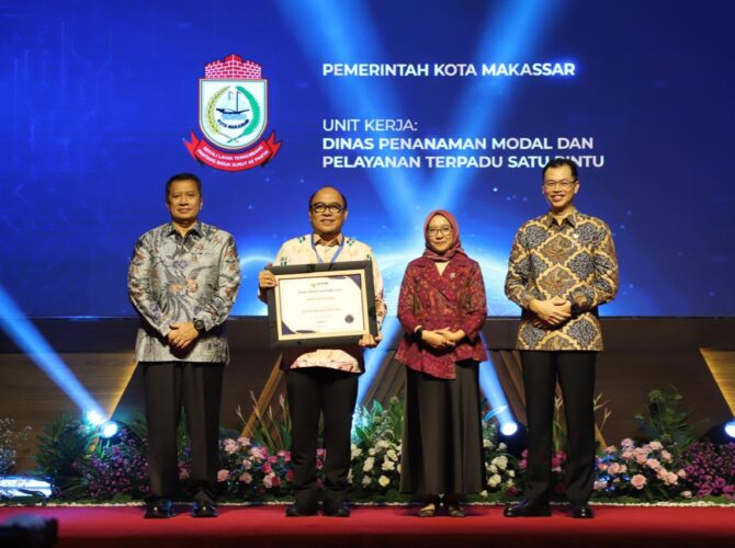 Mario Said Sukses Membawa DPM PTSP Makassar Raih WBK dari KemenPAN-RB