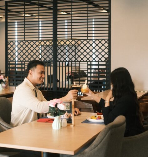 Rayakan Valentine 2026, Vasaka Hotel Makassar Hadirkan BBQ Romantis di Sisi Kolam Renang