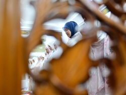 Aliyah Mustika Ilham Salat Tarawih Bersama Warga Manggala