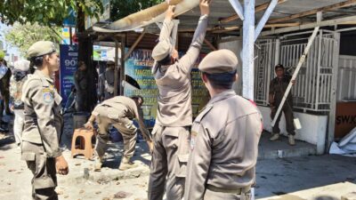 Bertahun-tahun Gunakan Fasum dan Drainase, 27 Lapak PKL di Tiga Kelurahan Direlokasi