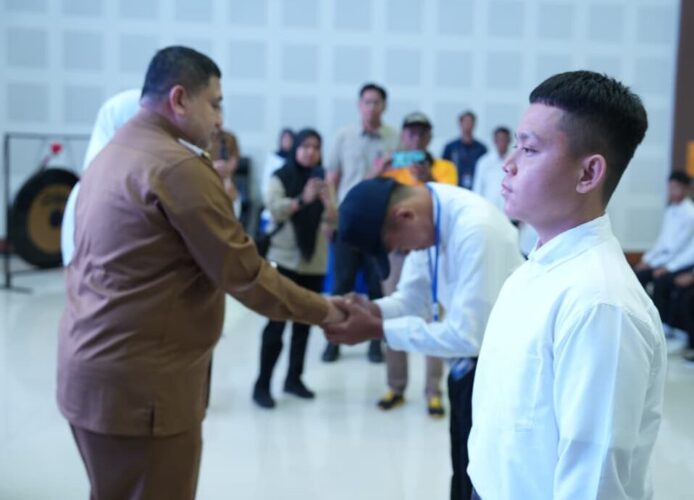 Munafri Arifuddin Ingatkan Nelayan Prioritas Keselamatan di Laut pada Diklat Pelayaran