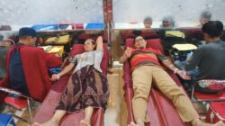 Gotong Royong Jemaah Masjid Menjaga Stok Darah