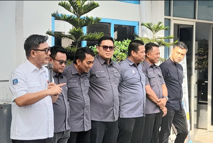 Perdana Berkantor Pasca Lebaran, Dirut Perumda Parkir Makassar Tidak Tolansi Pegawai Tambah Libur Tanpa Izin