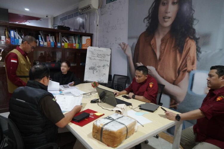 Kejati Sulsel Juga Geledah Kantor CV APM Terkait Dugaan Korupsi Perpustakaan Digital