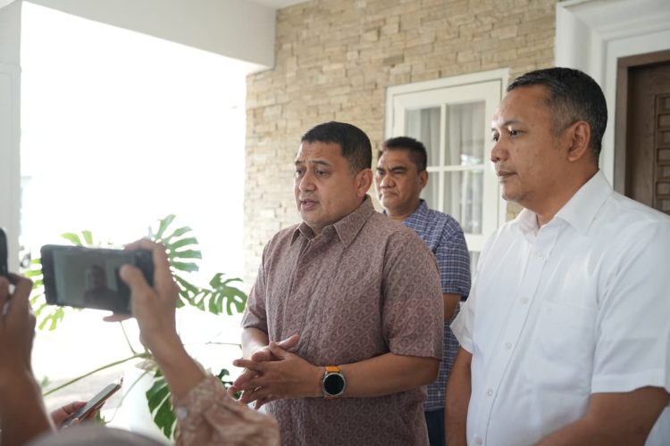 Dikunjungi Direktur Pemasaran Ritel Pertamina, Appi Tegaskan Antrean BBM Harus Segera Diselesaikan