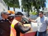 Perumda Parkir Tertibkan Parkiran Depan Samsat