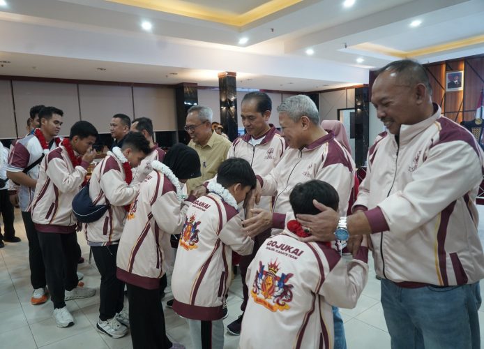 Karate-Do Gojukai Sulsel Bawa Pulang Trofi Juara Umum Kejurnas Gojukai Piala Jaksa Agung RI