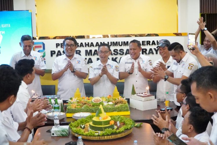 Usung Tema "Maju Pasarnya, Mulia Kotanya", Perumda Pasar Makassar Perkuat Komitmen Pelayanan di Usia 27 Tahun